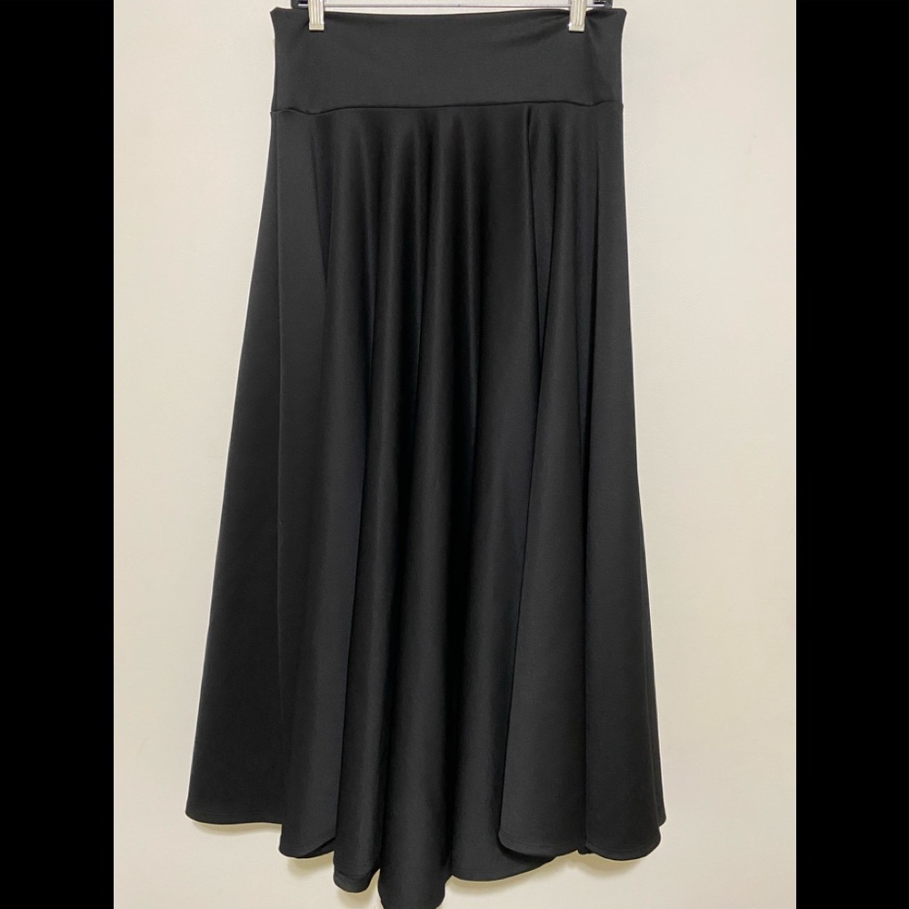 Black long circle  modest  skirt